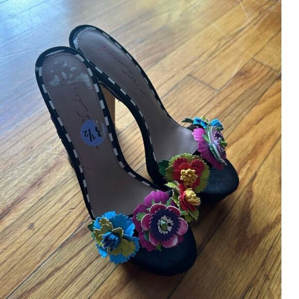Betsey Johnson Milana Floral Platform Dress Sandals – Black Multi, Size 8.5